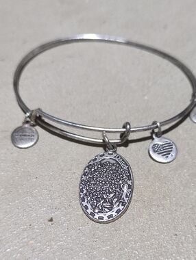 Alex And Ani Silver-Tone 'Daughter' Oval Charm Bangle Bracelet
